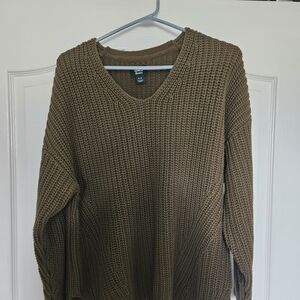 Roots Green Cable Knit Sweater